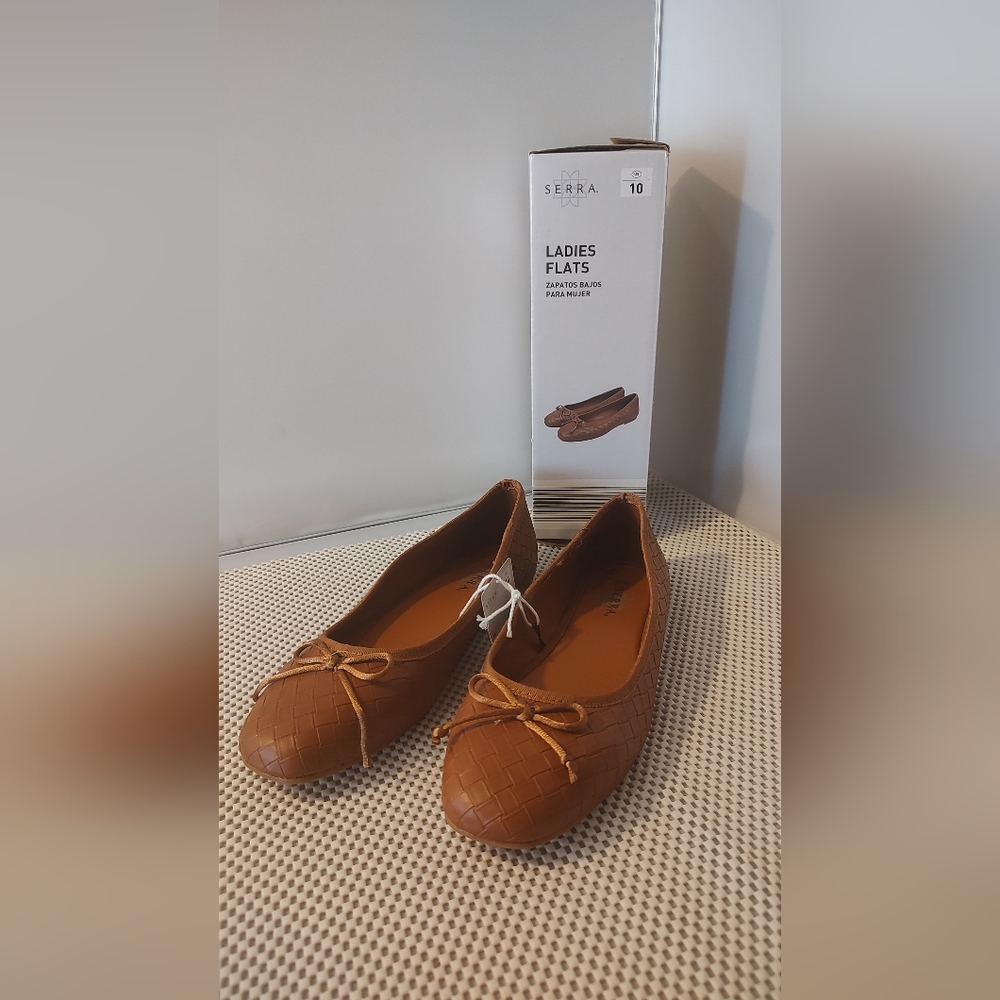 Serra Women's Size 10 Flats Brown Aldi